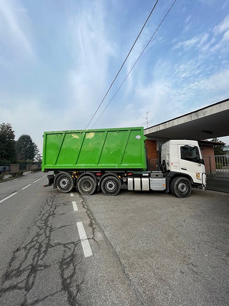 trasporto-rifiuti-industriali-a-como